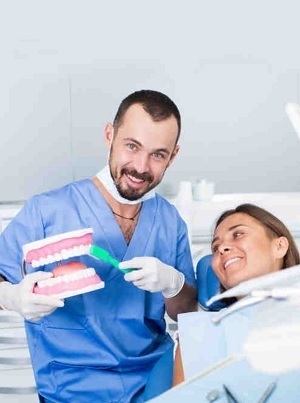 Keeping Your Teeth Clean 01